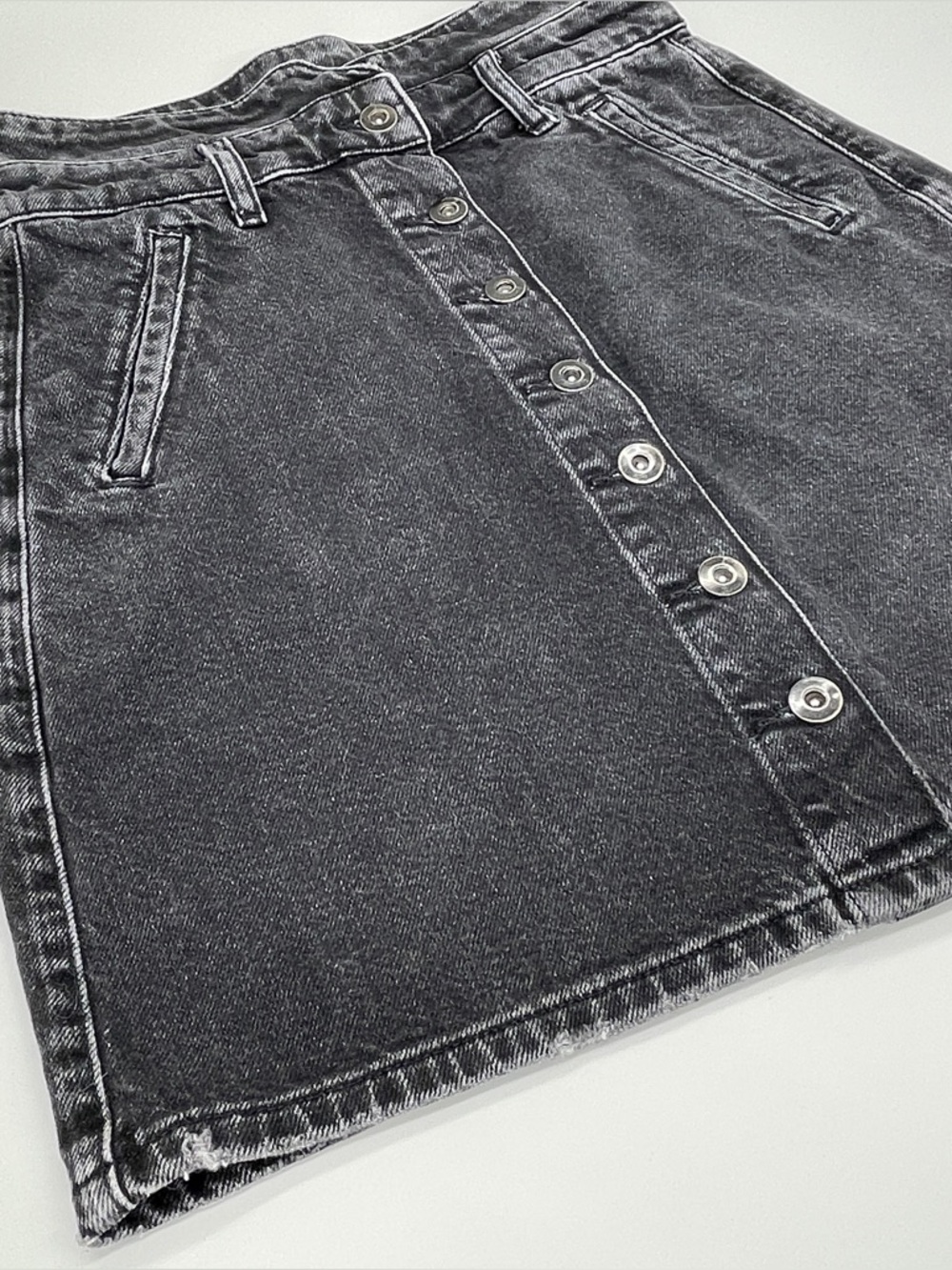 Pilcro by Anthropologie Denim Mini Skirt - Size 2 - Picture 14 of 16